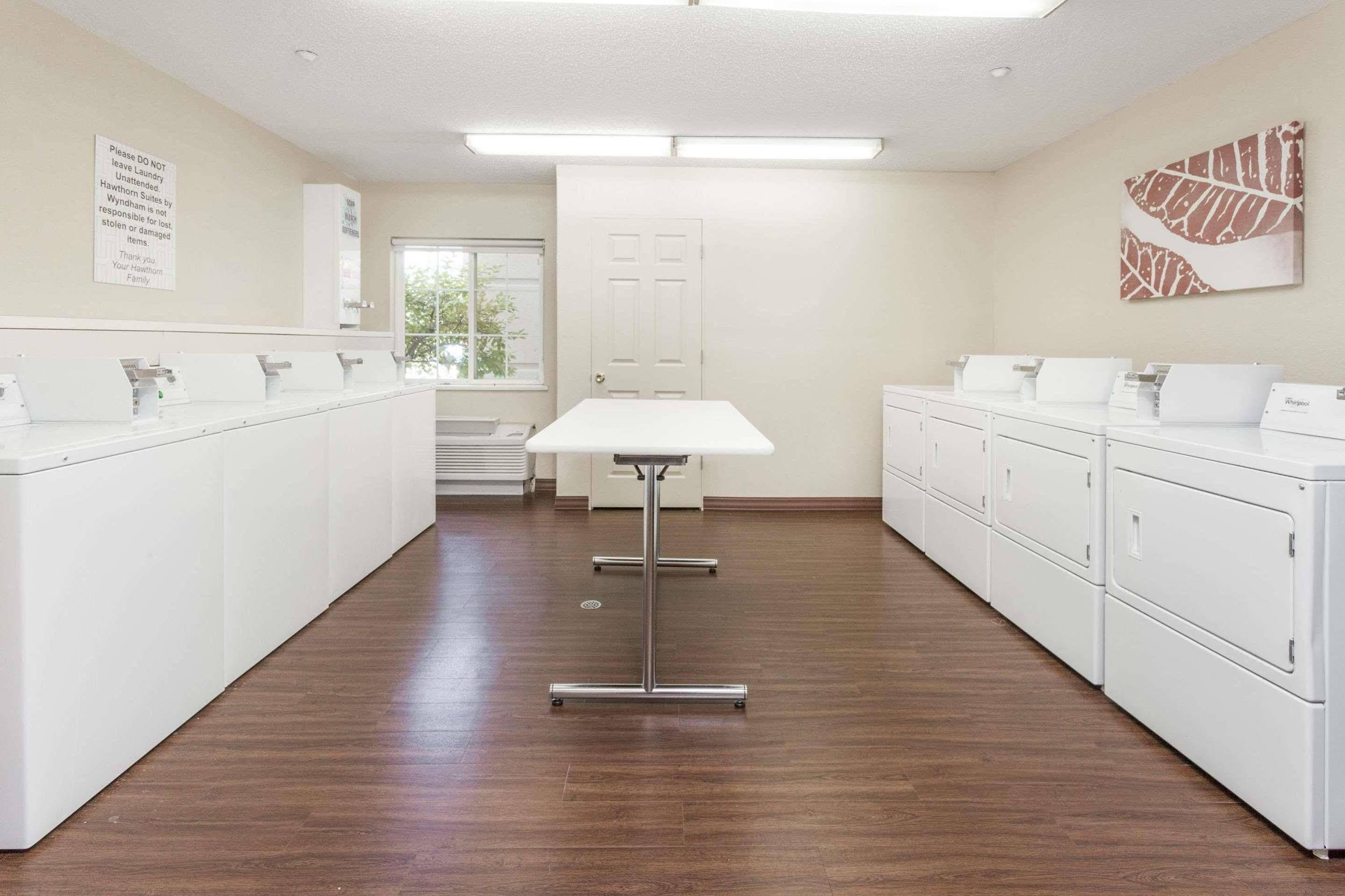 Mainstay Suites Detroit أوبورن هيلز المظهر الخارجي الصورة