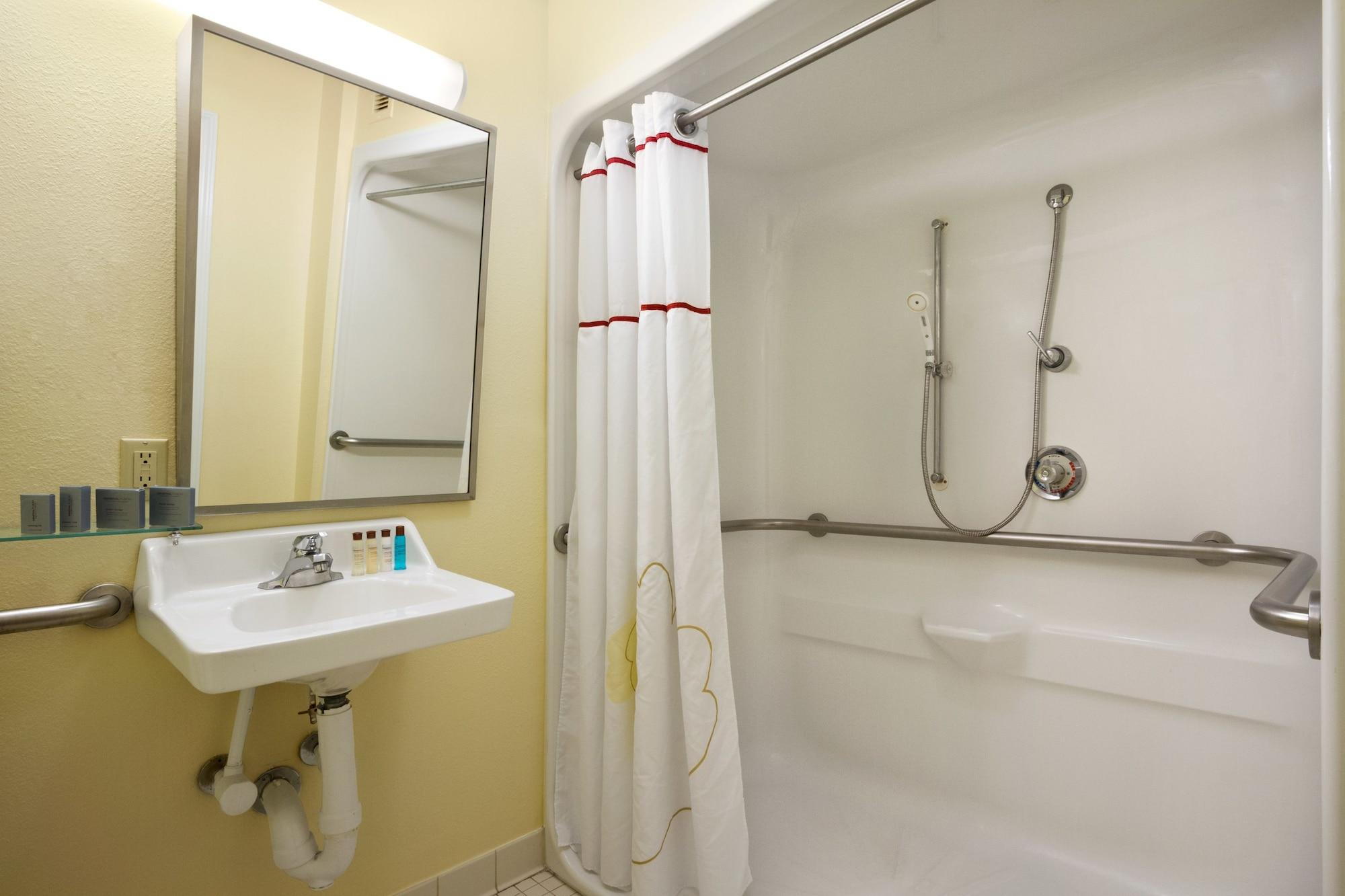 Mainstay Suites Detroit أوبورن هيلز المظهر الخارجي الصورة