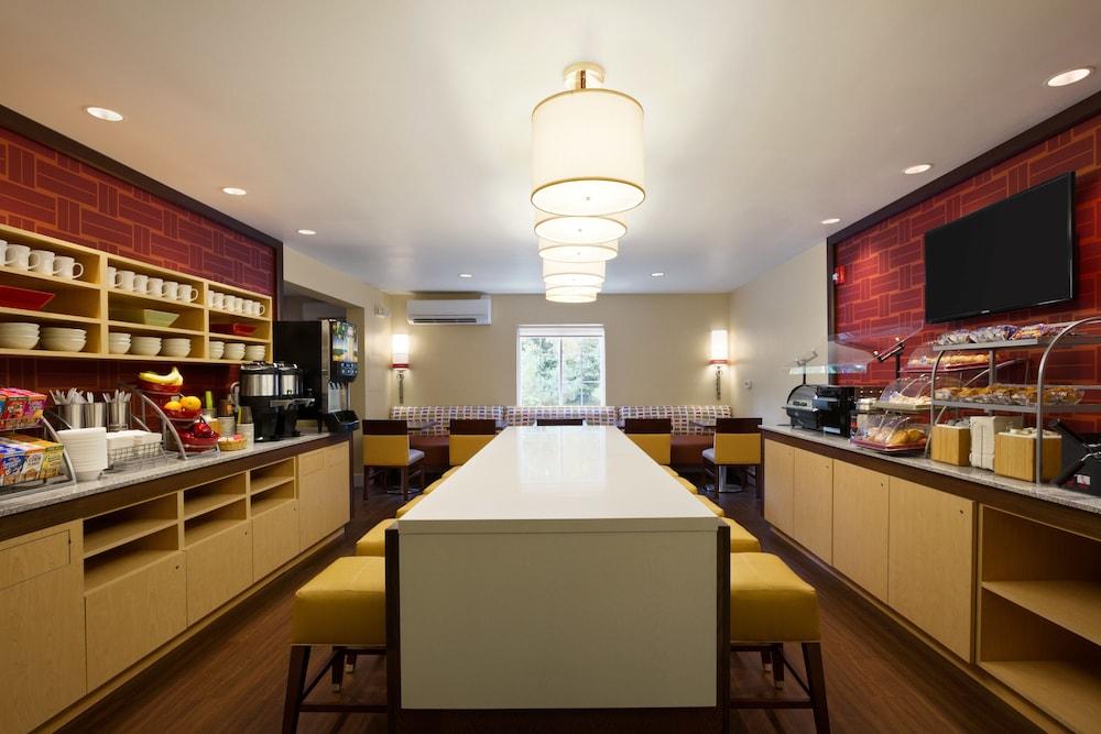 Mainstay Suites Detroit أوبورن هيلز المظهر الخارجي الصورة