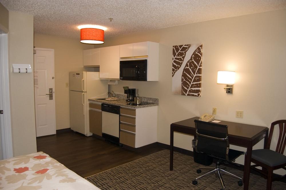 Mainstay Suites Detroit أوبورن هيلز المظهر الخارجي الصورة