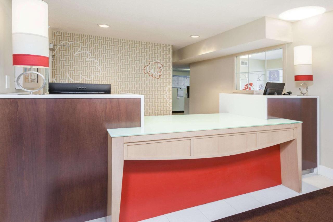 Mainstay Suites Detroit أوبورن هيلز المظهر الخارجي الصورة